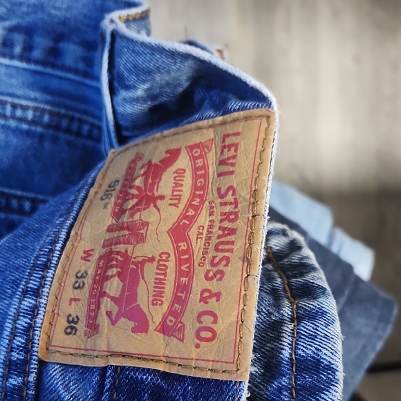 Levi's Blue Relaxed Jeans Iconic Style - Picture 1 of 1